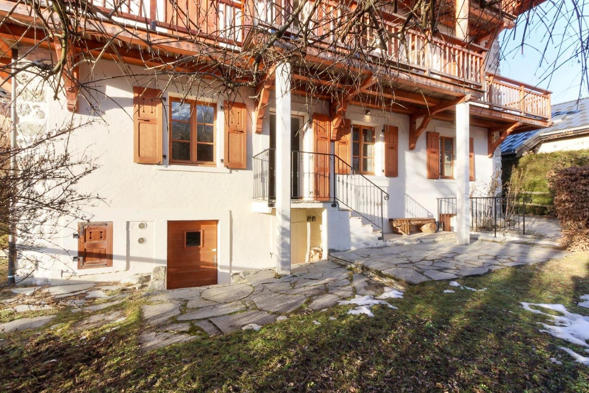 Les Alpins - Centre De Chamonix - Renove Avec Jardin Et Vue Imprenable Sur Le Montblanc Apartamento Exterior foto